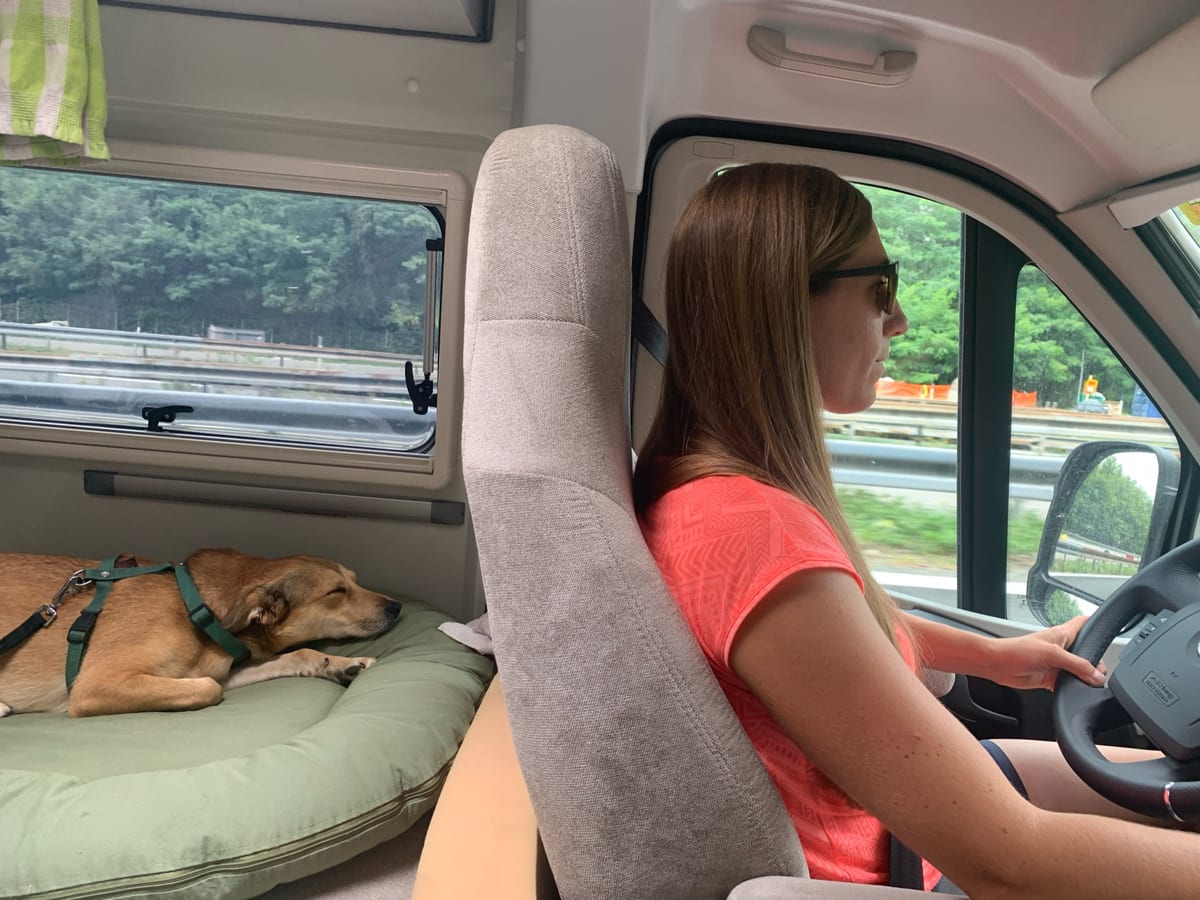 Laure und Lina auf Roadtrip